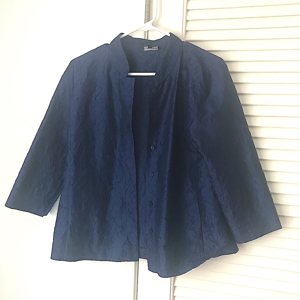 Eileen fisher 100% lightweight silk jacket (navy)